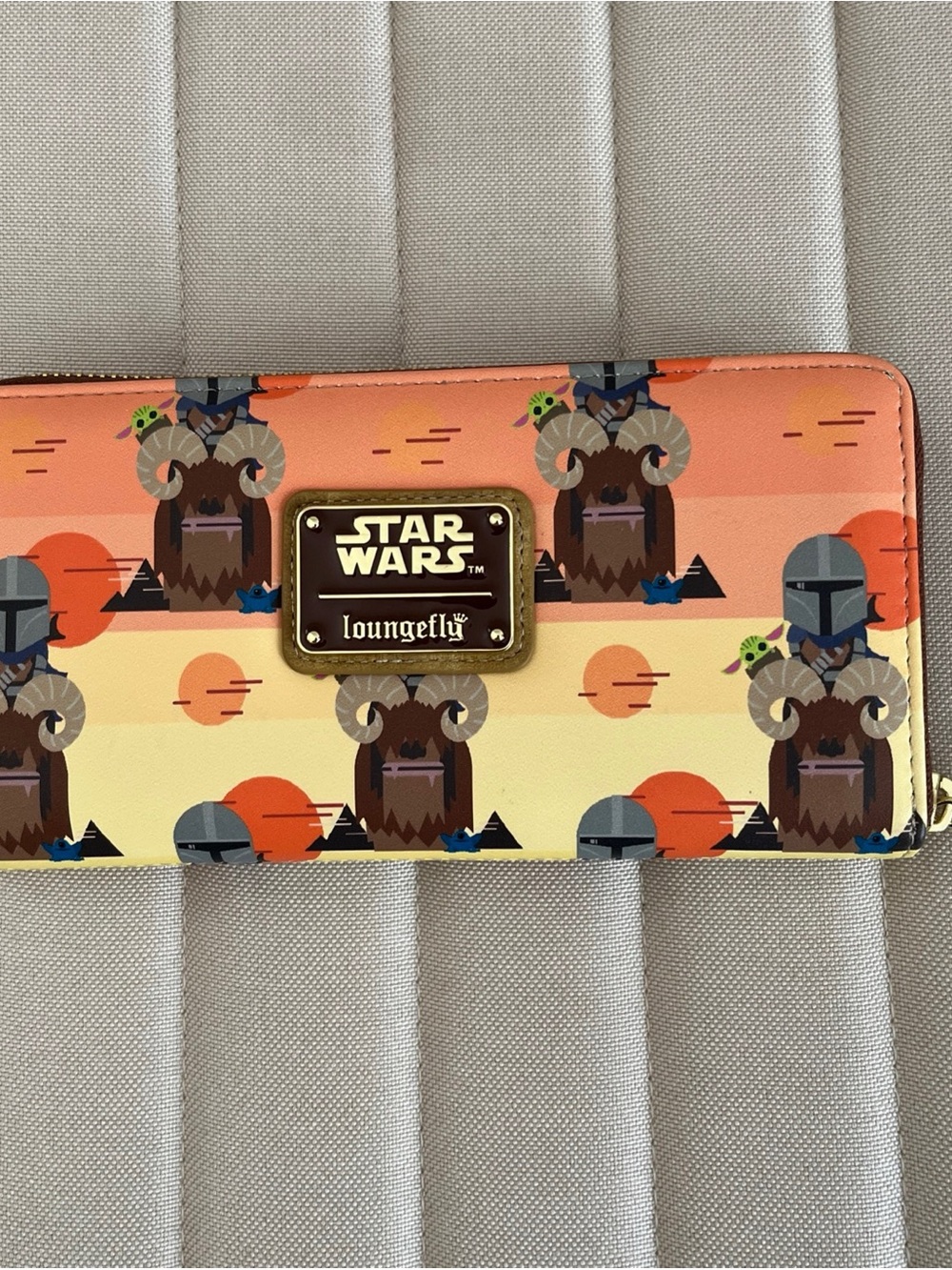 Loungefly Star Wars Mandalorian Sunset Gradient Zip Wallet